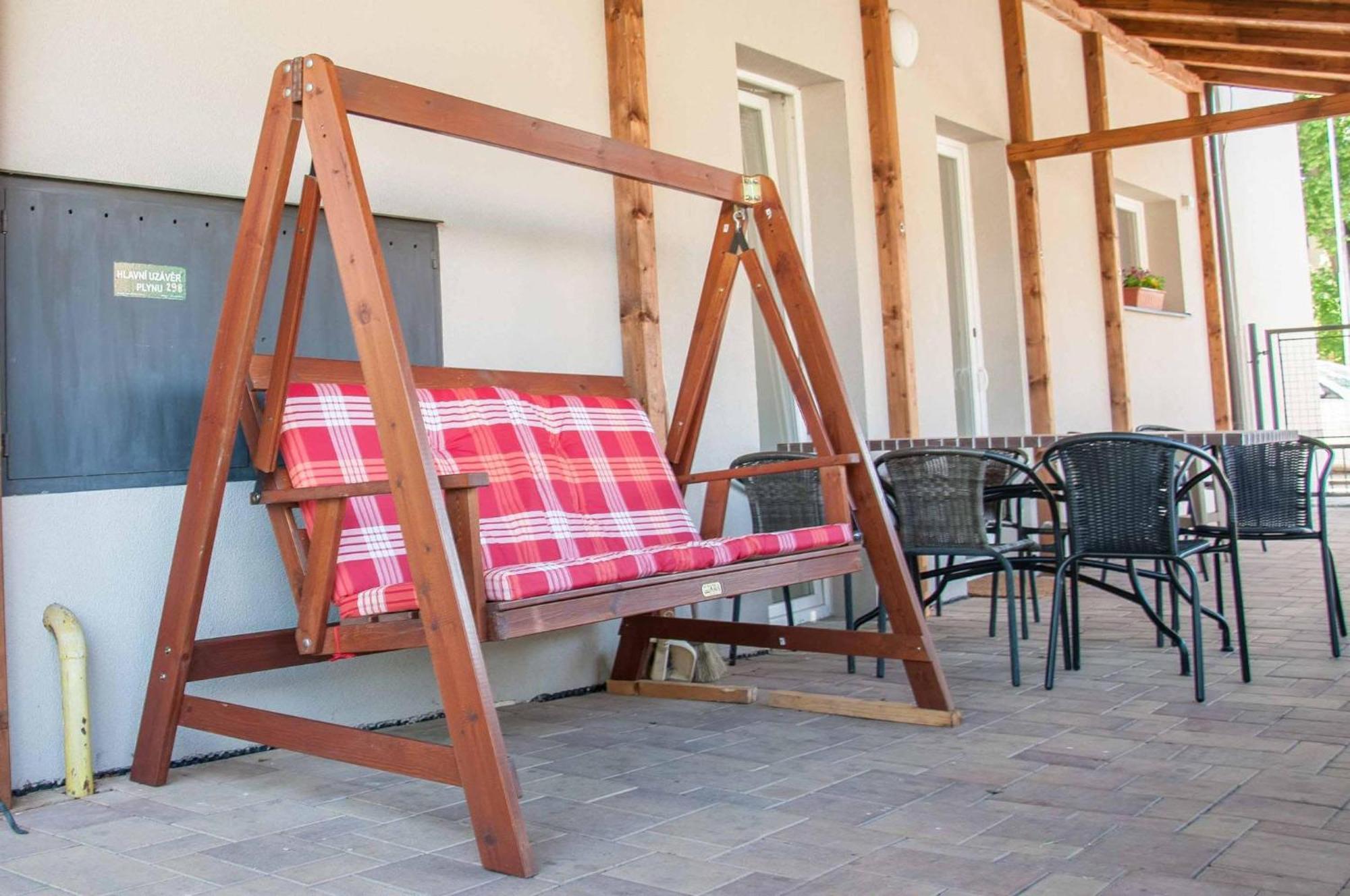 Ferienwohnung Apartman Železnice Exterior foto